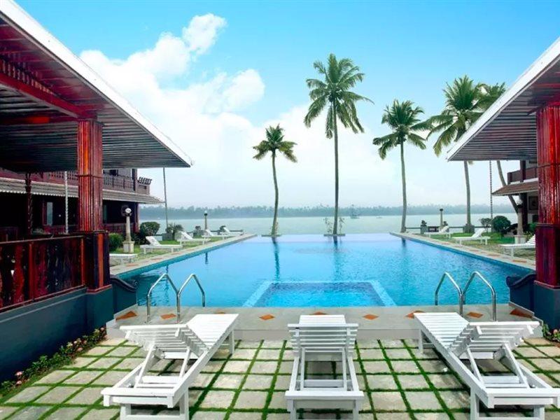 ซี ลากูน เฮลธ์ รีสอร์ต Hotel Kochi ภายนอก รูปภาพ