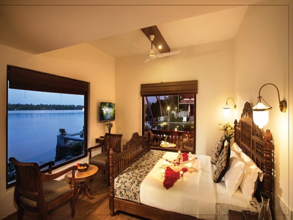 ซี ลากูน เฮลธ์ รีสอร์ต Hotel Kochi ห้อง รูปภาพ