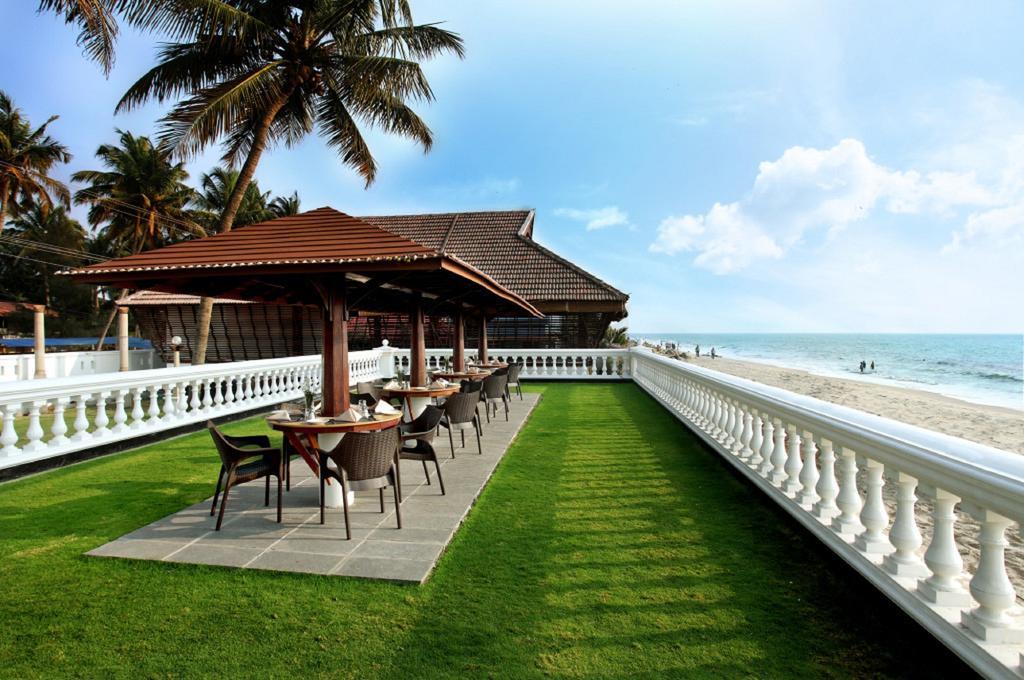 ซี ลากูน เฮลธ์ รีสอร์ต Hotel Kochi ภายนอก รูปภาพ